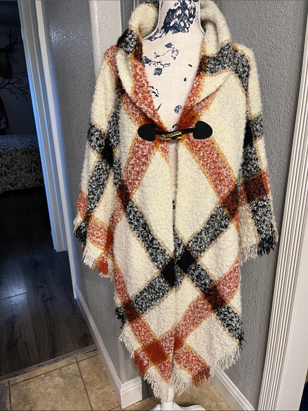 Cozy Plaid Hooded Poncho Wrap in Cream, Rust & Black